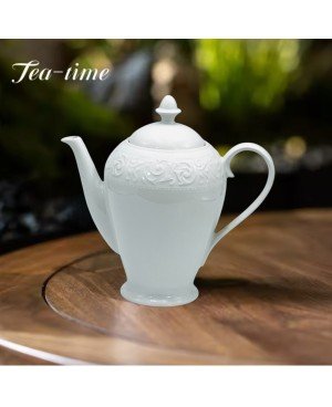 Théière en Porcelaine Blanche