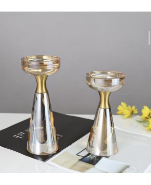  2 Bougeoirs en Cristal Doré