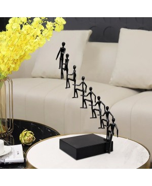  Statut Artistique Décorative - Upward and Onward Humans